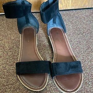 Brand: Rock and candy. Size: 8.5. Worn: few times.